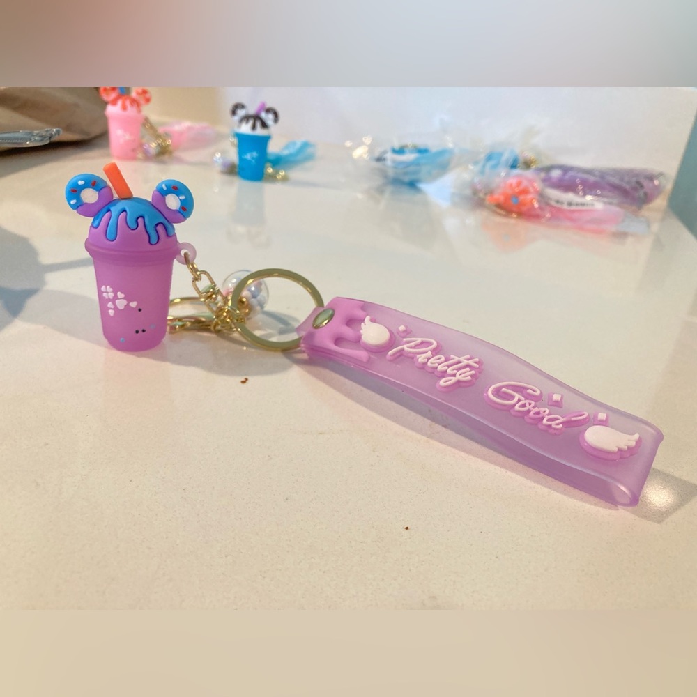 Pretty Good Lavender Keychain with Cute Charm